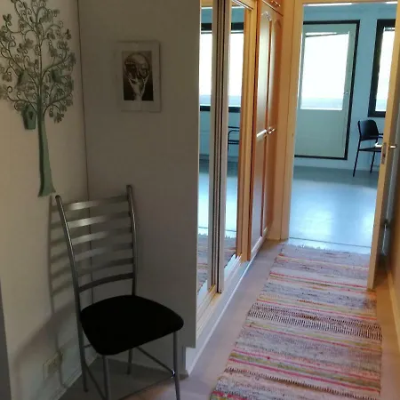 - Live Like A Local! Apartment *